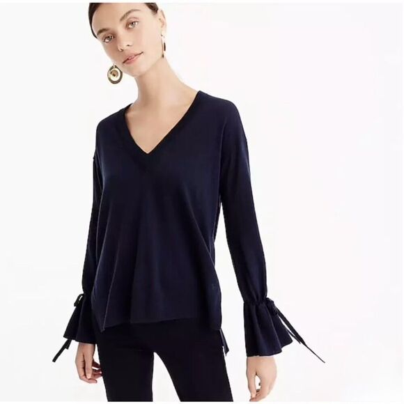 J. Crew Merino Wool V-neck sweater with drawstring sleeves size XS G9845 - Picture 1 of 11